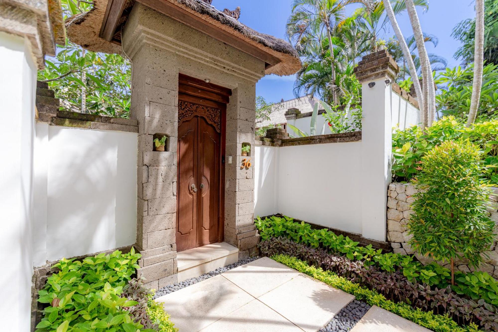 Villa Dorado - Steps From Jimbaran Beach מראה חיצוני תמונה