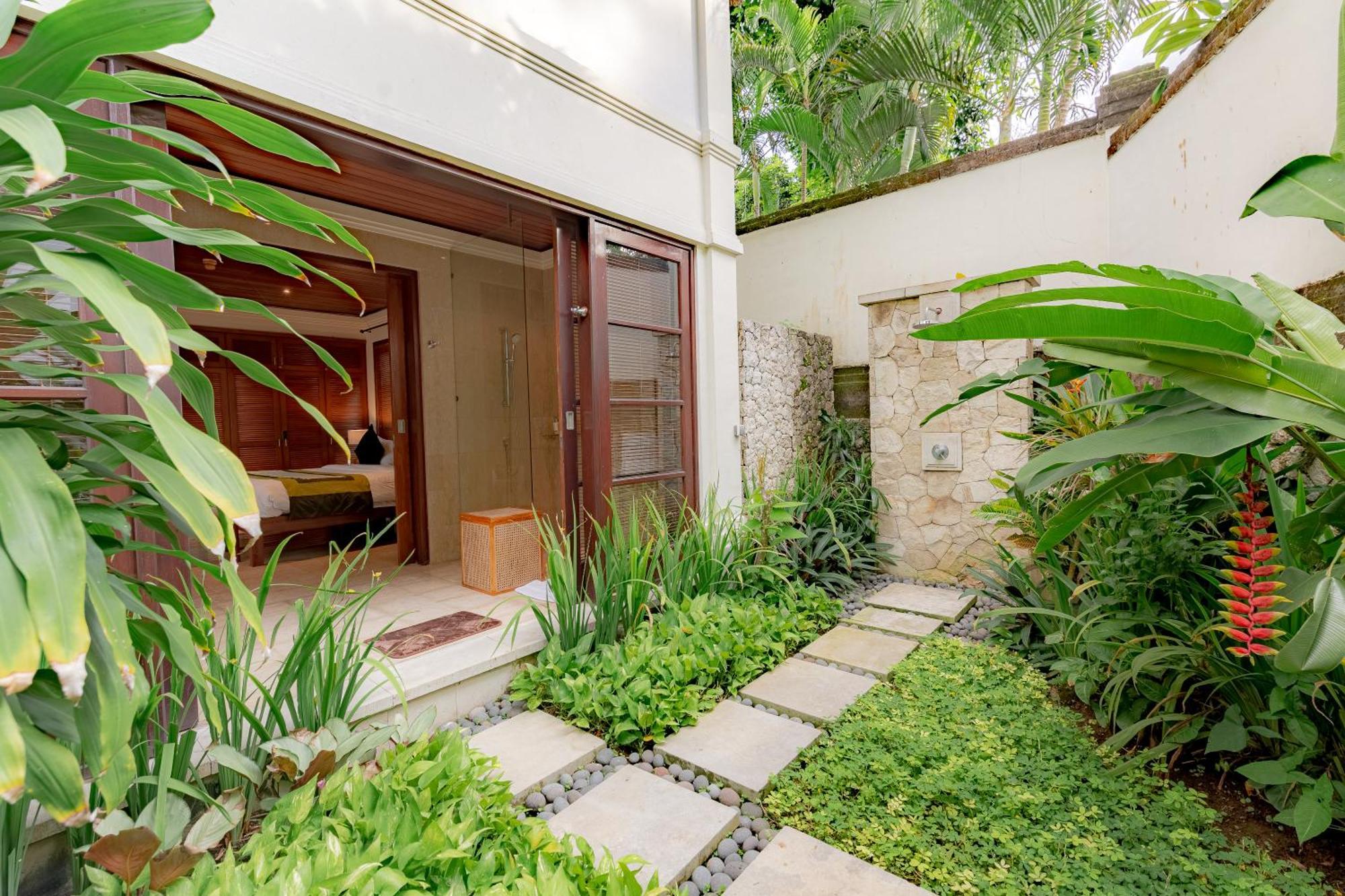 Villa Dorado - Steps From Jimbaran Beach מראה חיצוני תמונה